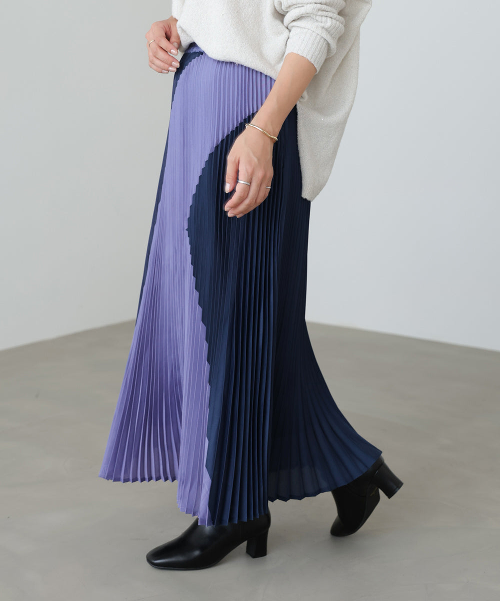 バイカラープリーツスカート