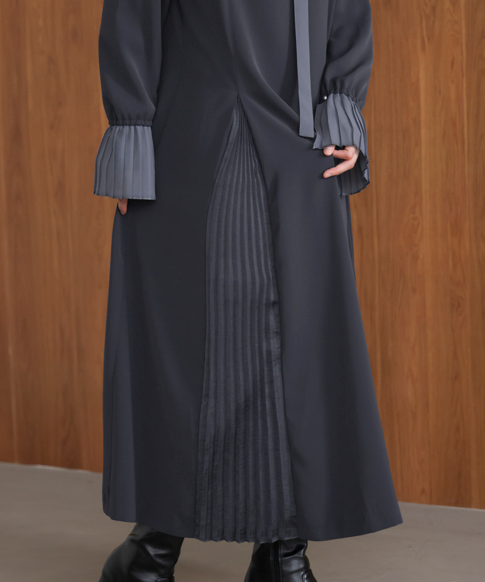 プリーツワンピース