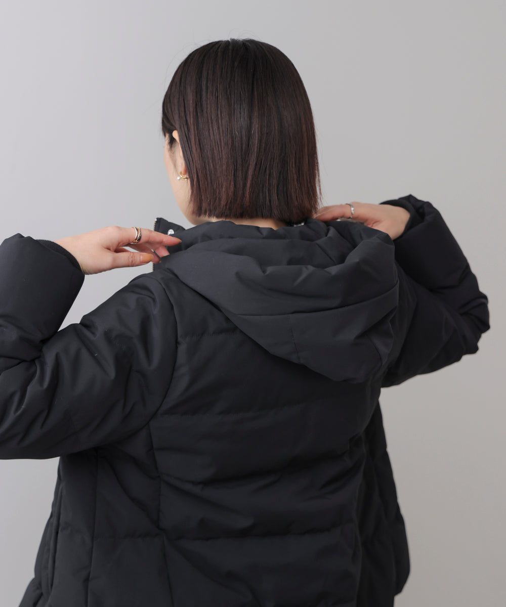 ストレッチダウンジャケット