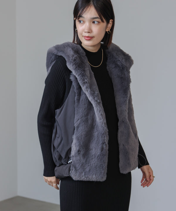 異素材MIXダウンファーベスト