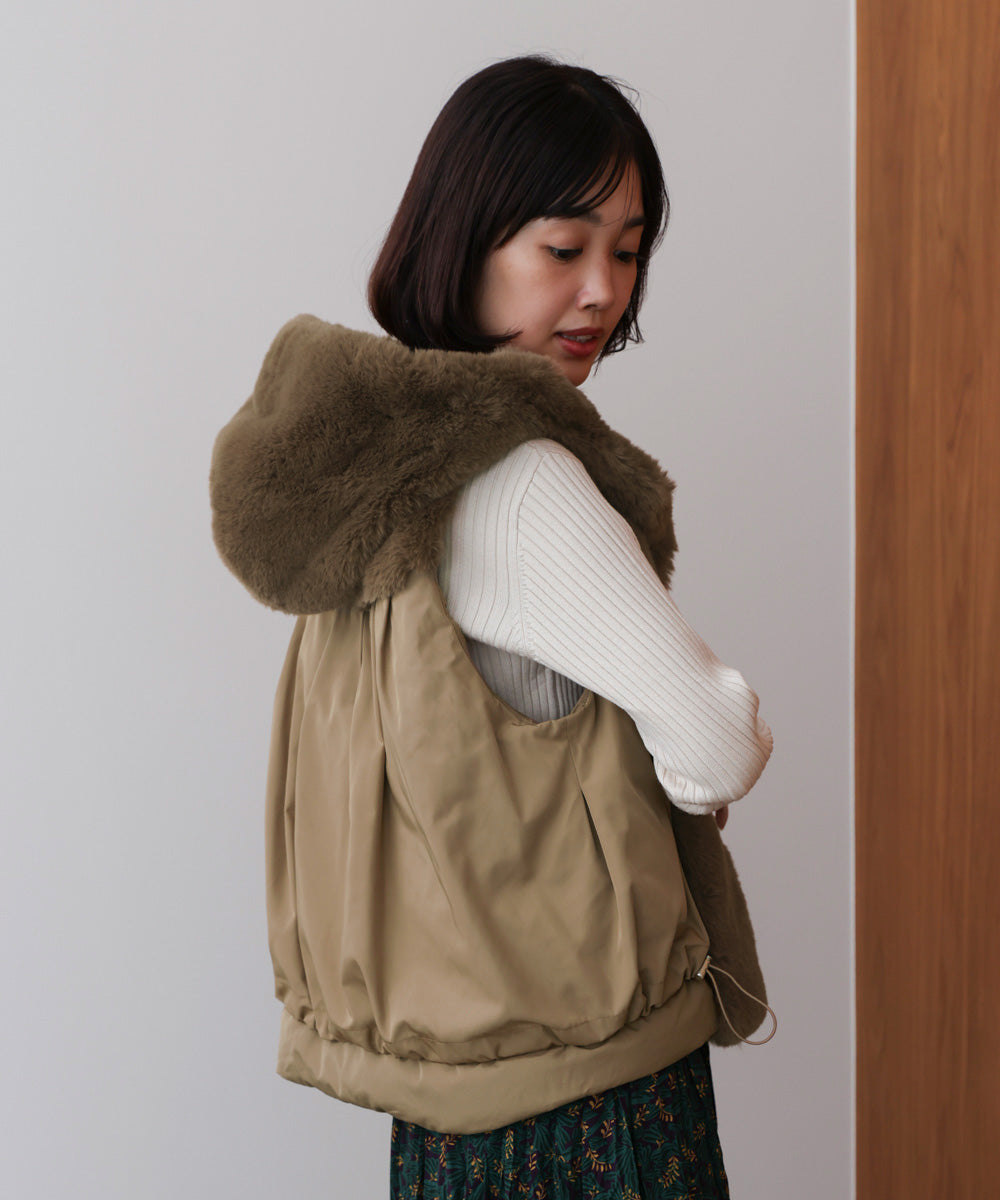 異素材MIXダウンファーベスト