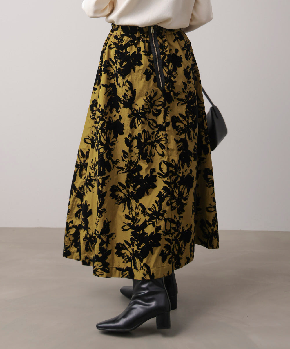 フロッキー花柄スカート