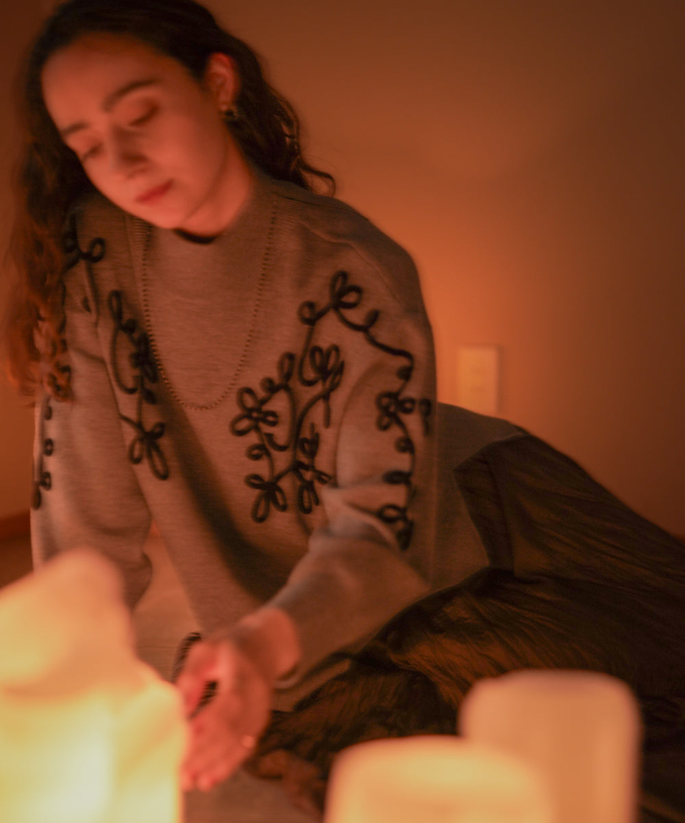 コード刺繍ハイネックチュニック