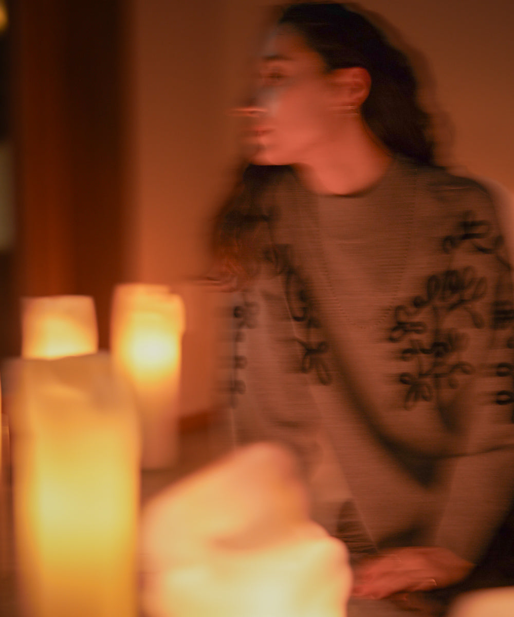 コード刺繍ハイネックチュニック