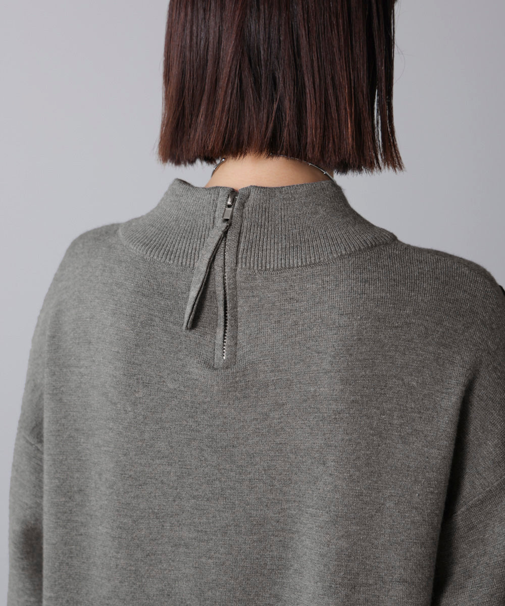 コード刺繍ハイネックチュニック