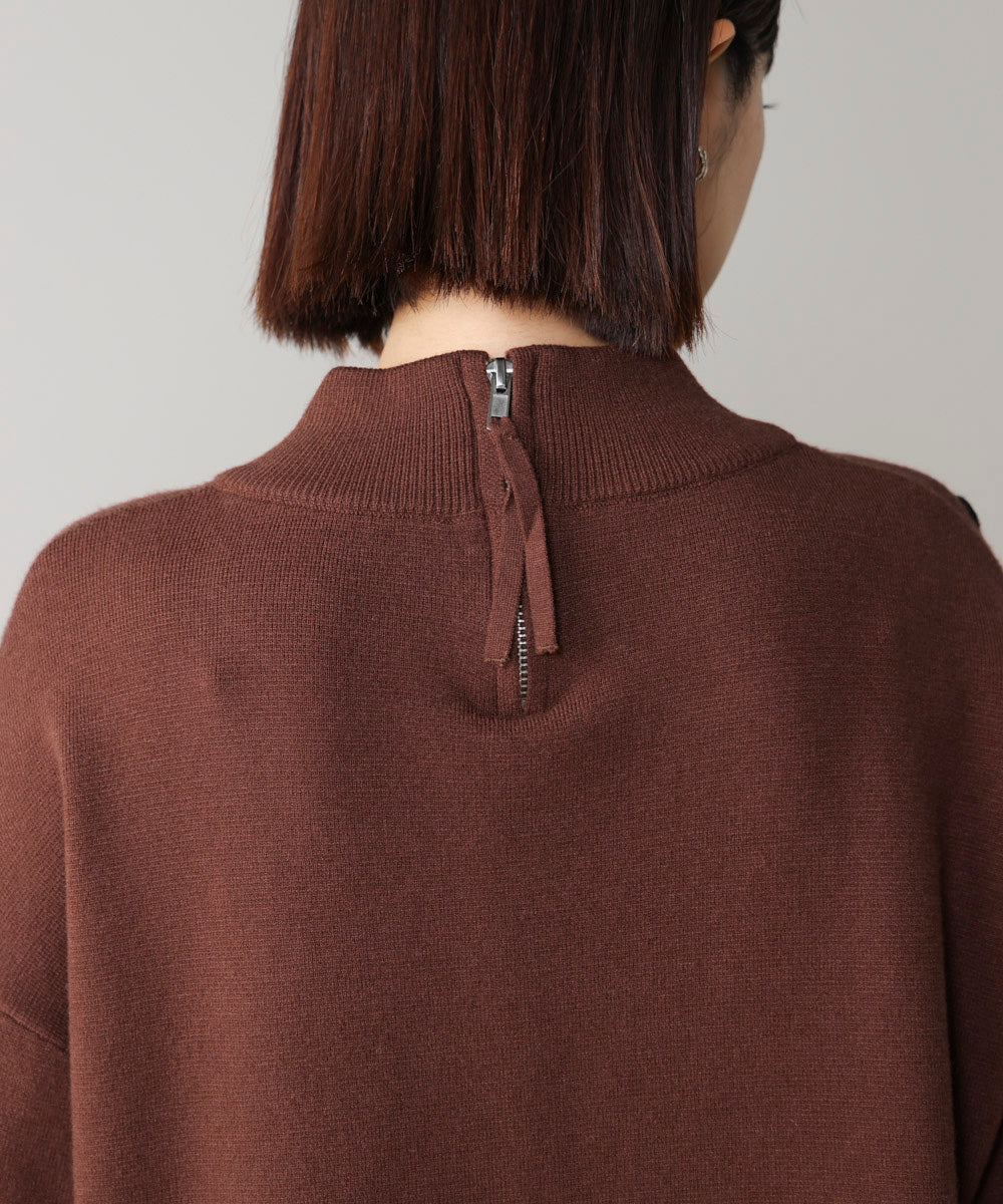 コード刺繍ハイネックチュニック