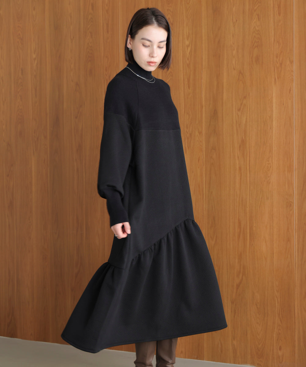 膨れジャガード異素材ニットワンピース