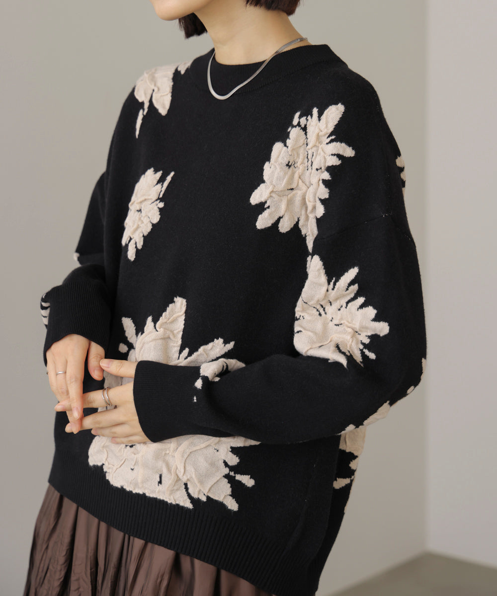 フラワージャガード柄ニットプルオーバー