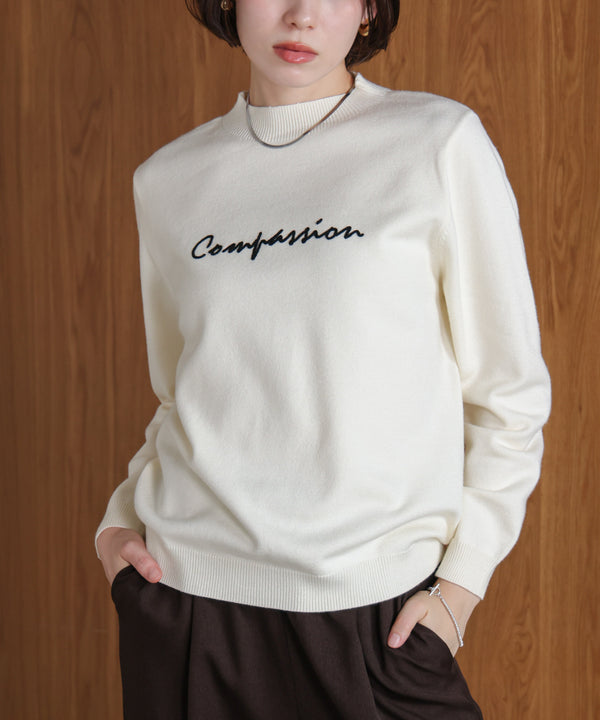 刺しゅうロゴニットプルオーバー