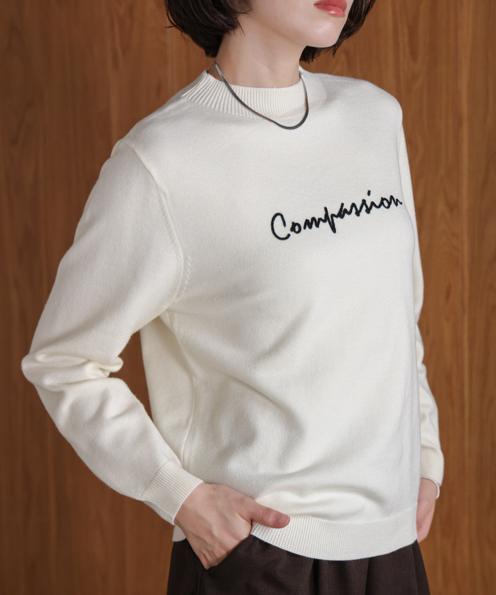 刺しゅうロゴニットプルオーバー