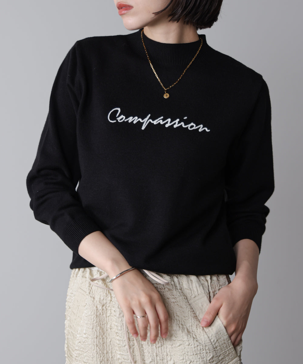 刺しゅうロゴニットプルオーバー