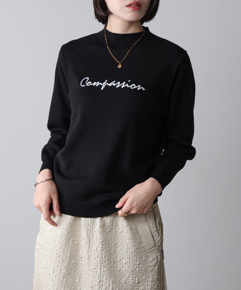 刺しゅうロゴニットプルオーバー