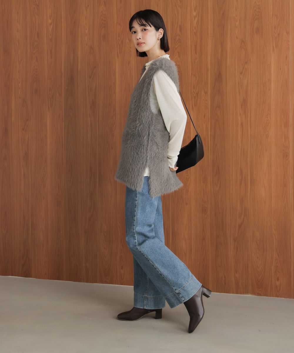 ソウバリシャギーニットベスト