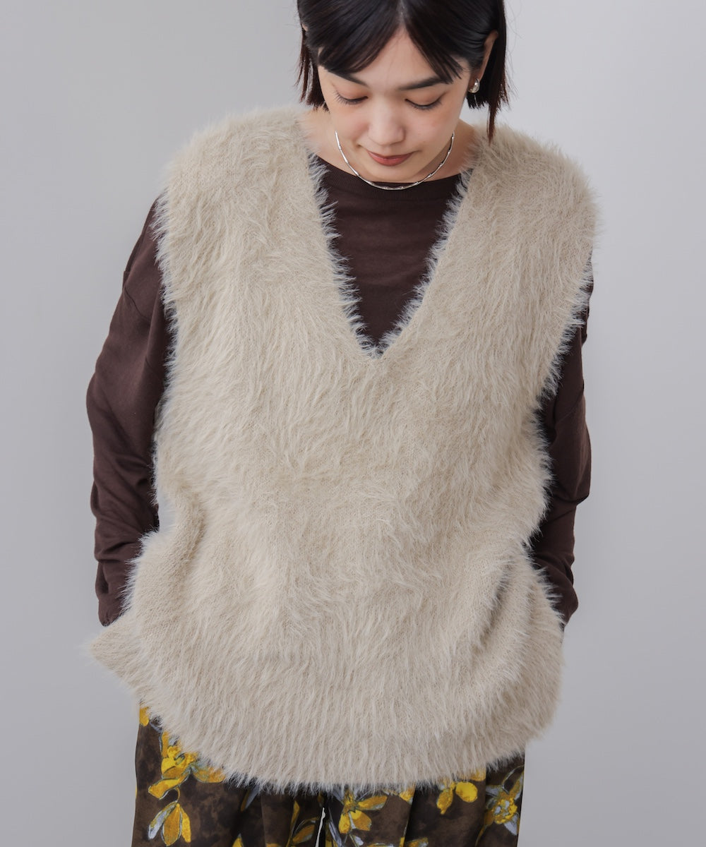 ソウバリシャギーニットベスト