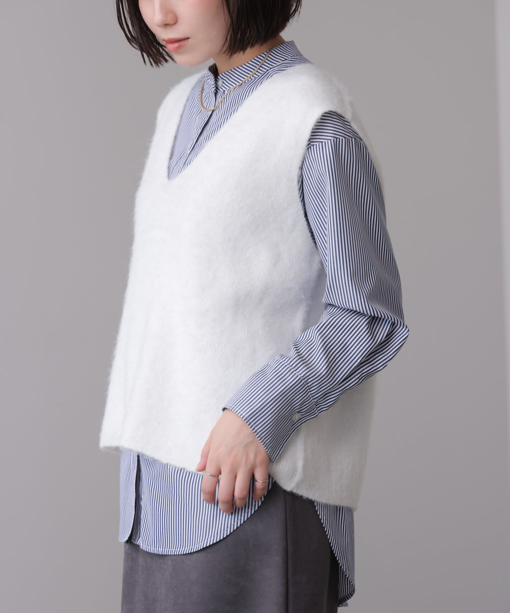 ケガキニットベストレイヤード