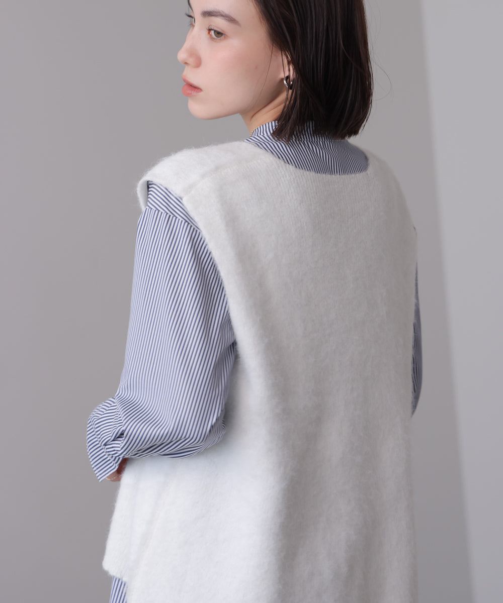 ケガキニットベストレイヤード