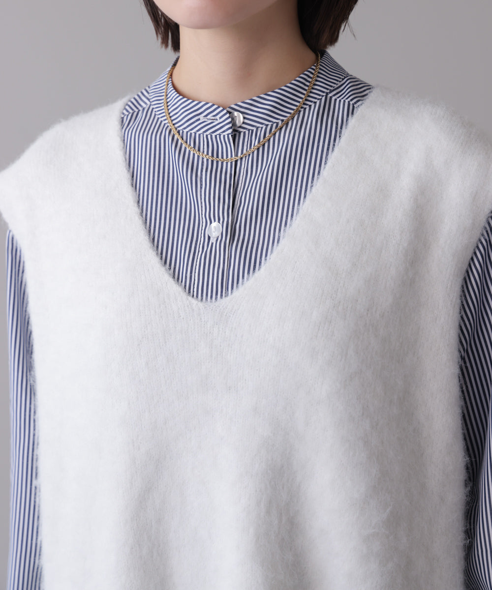 ケガキニットベストレイヤード