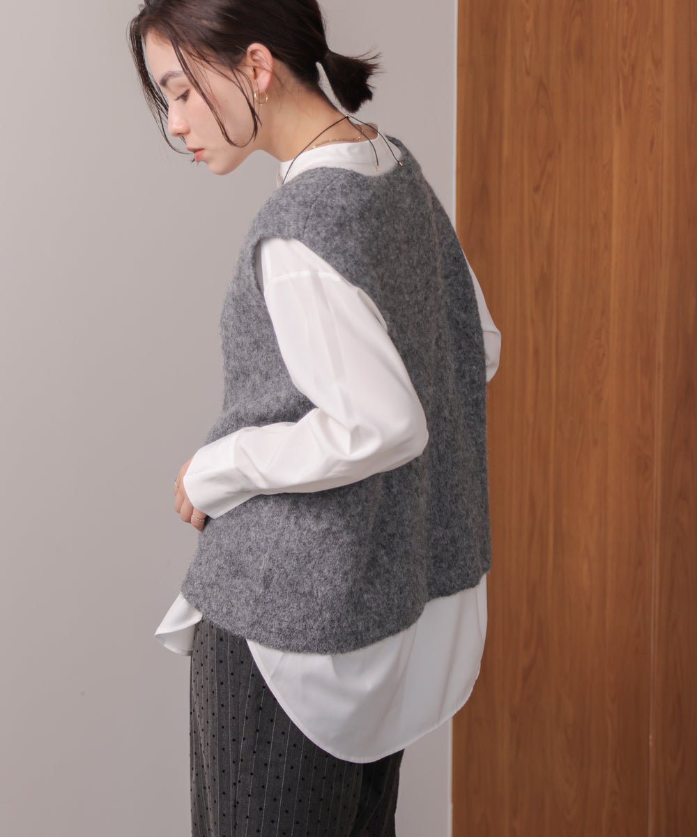 ケガキニットベストレイヤード