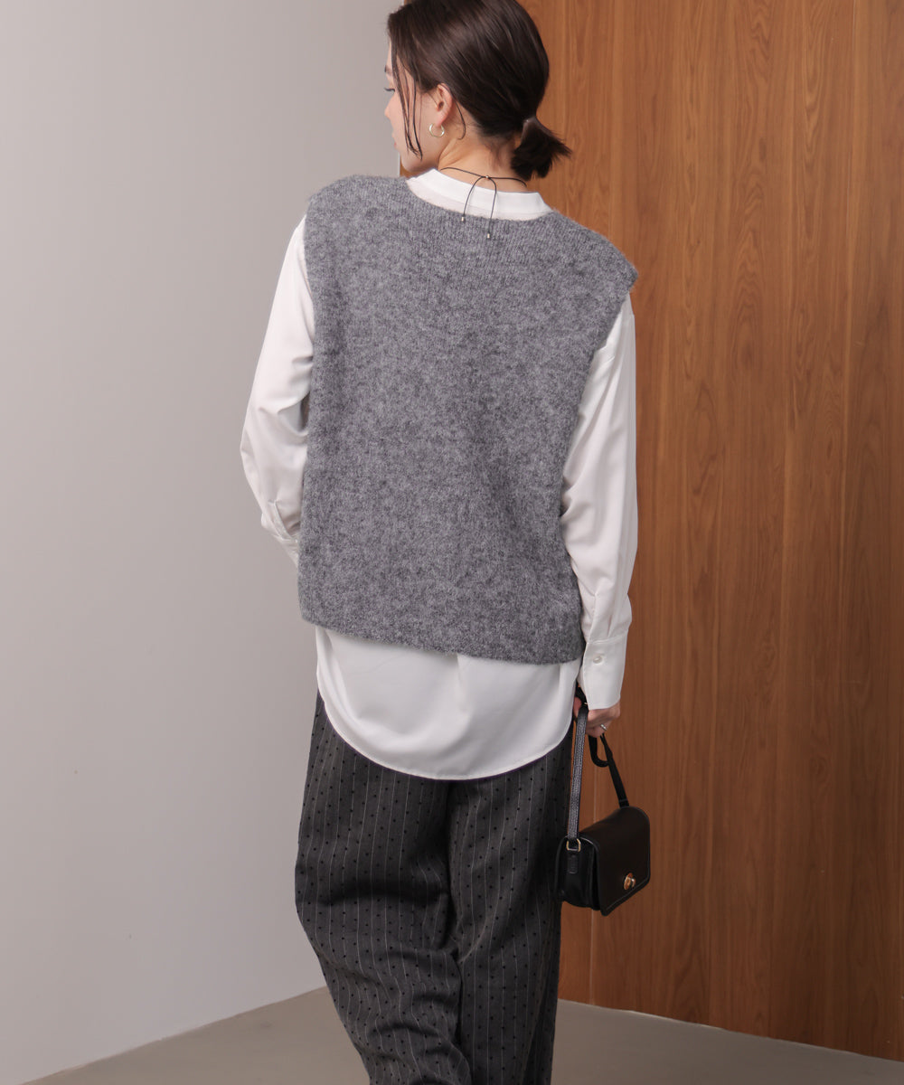 ケガキニットベストレイヤード