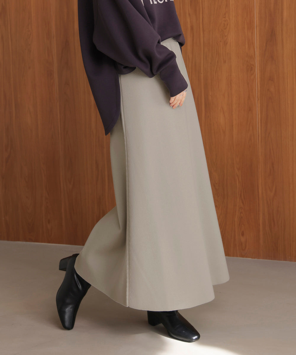 ミラノリブスカート