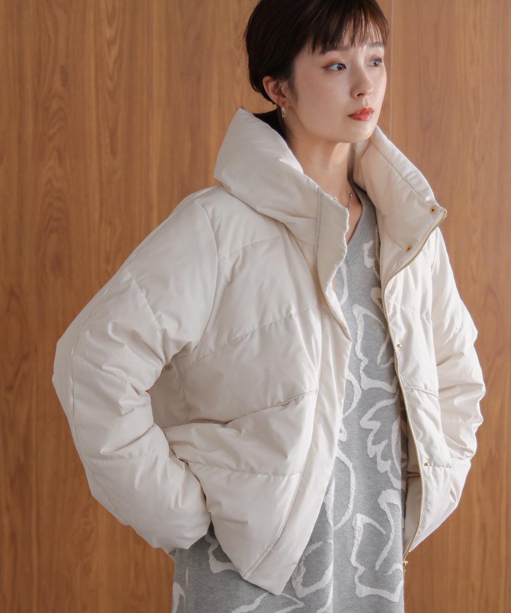 ストレッチカシュネックピュアダウン