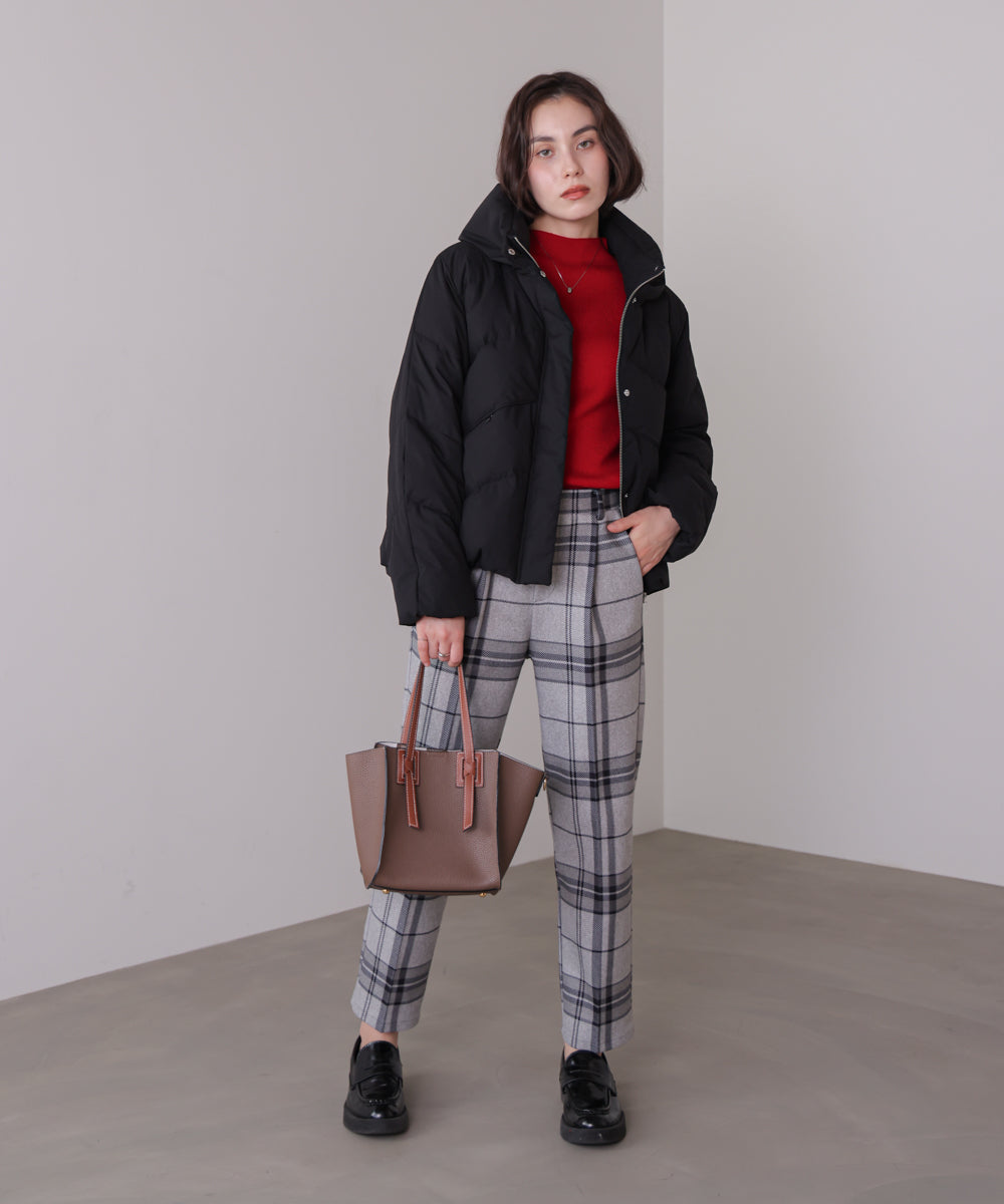 ストレッチカシュネックピュアダウン