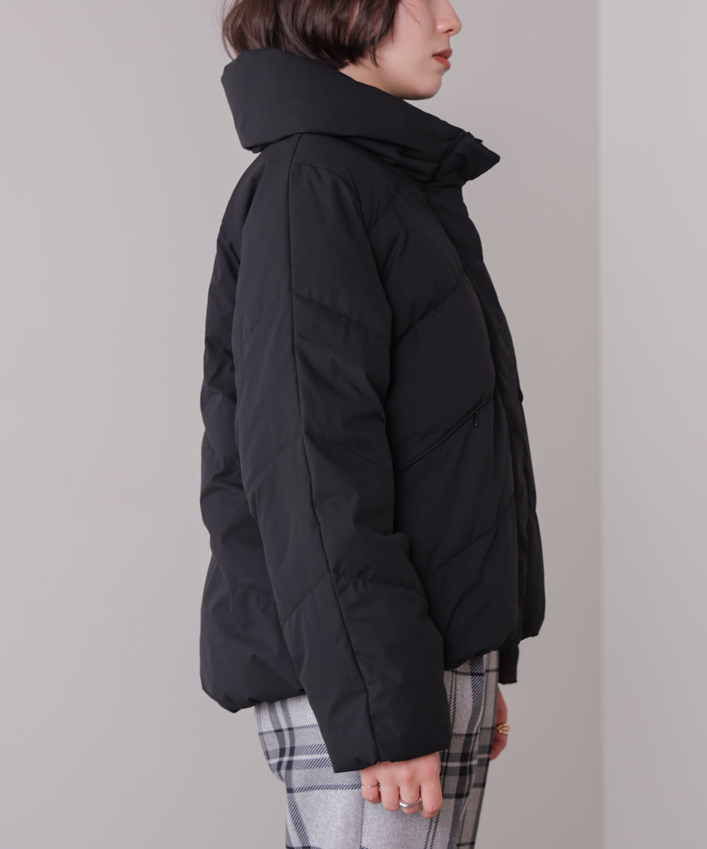 ストレッチカシュネックピュアダウン