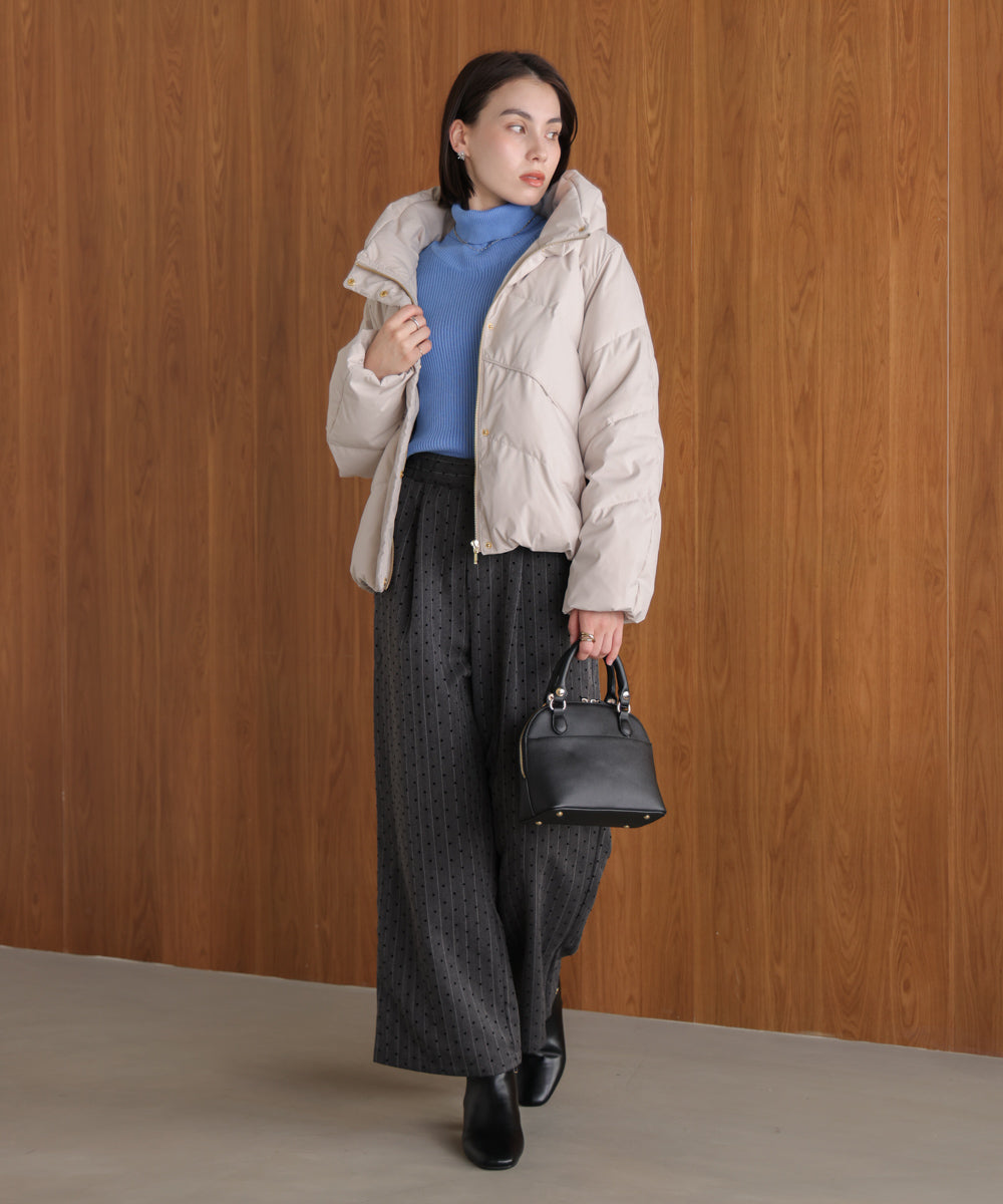 ストレッチカシュネックピュアダウン