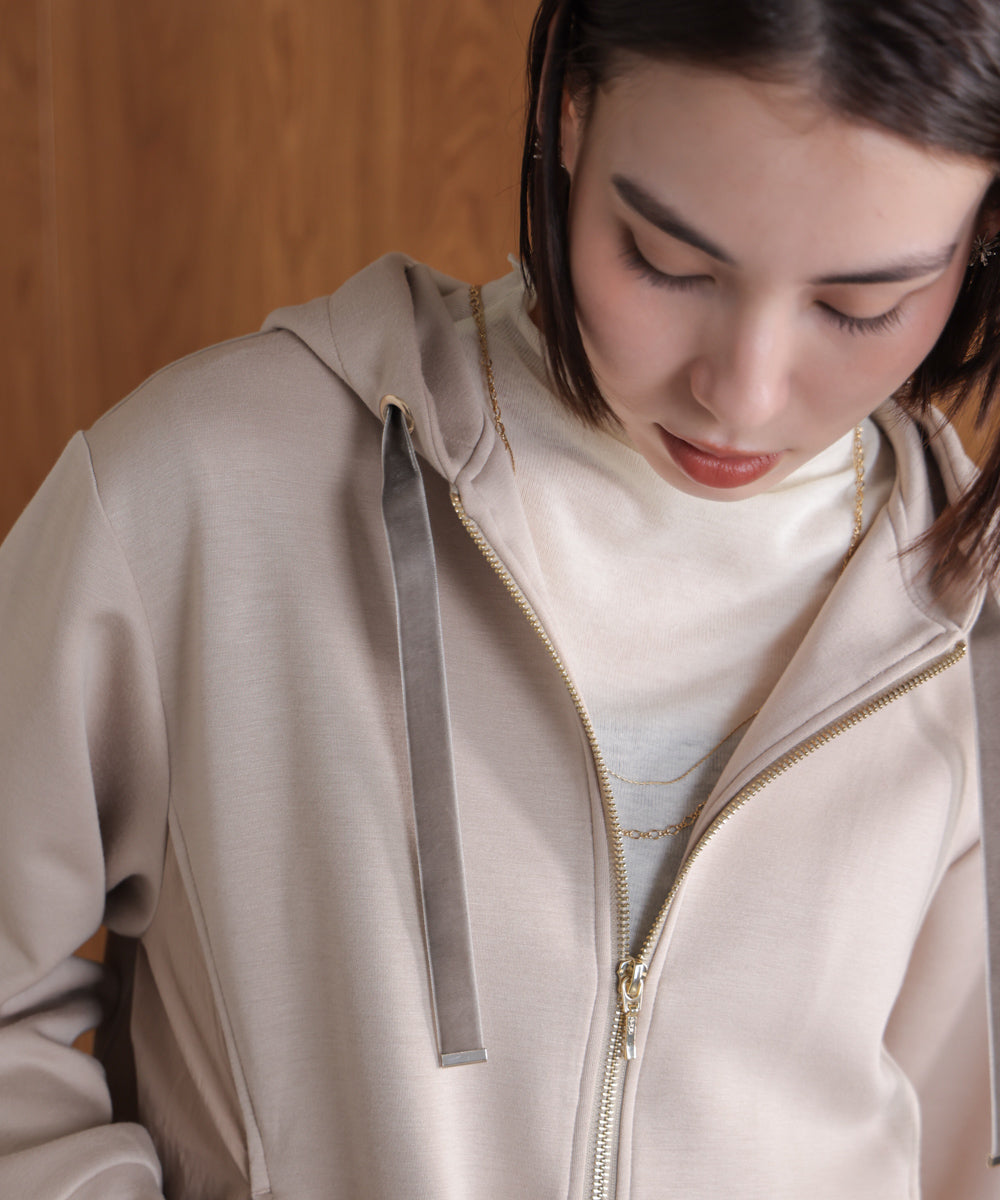 パウンドストレッチサイド異素材パーカー