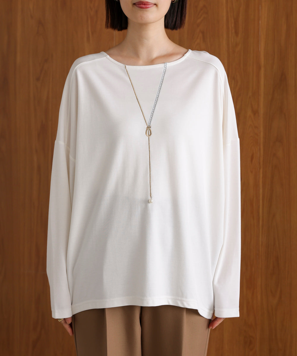 ネックレス付き刺しゅうプルオーバー