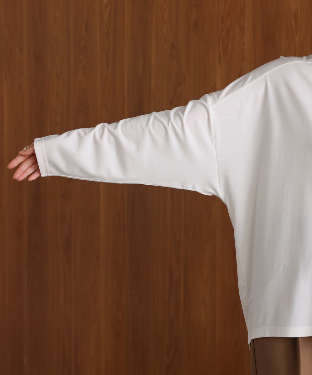 ネックレス付き刺しゅうプルオーバー