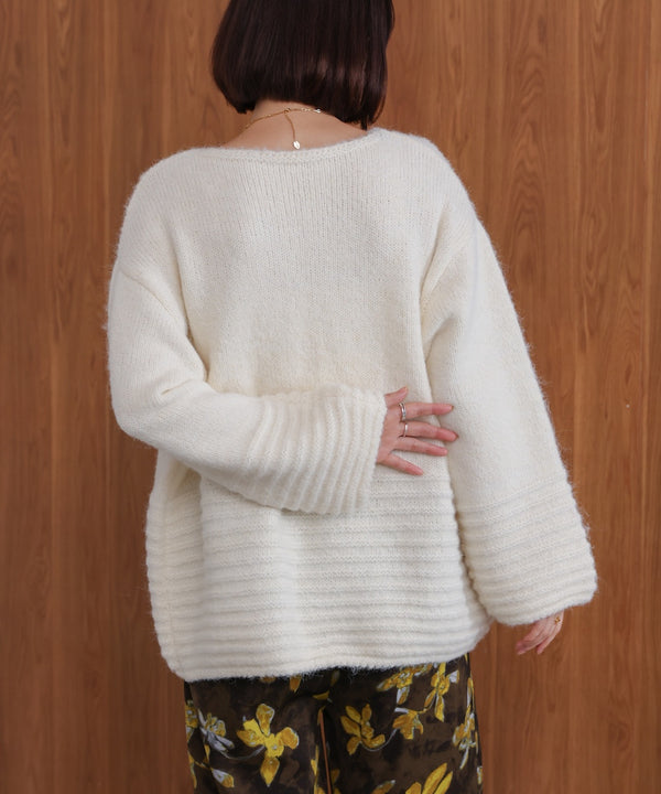 立体ボーダーニット