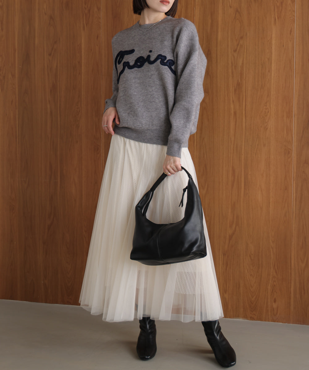 チュール刺繍ロゴニット