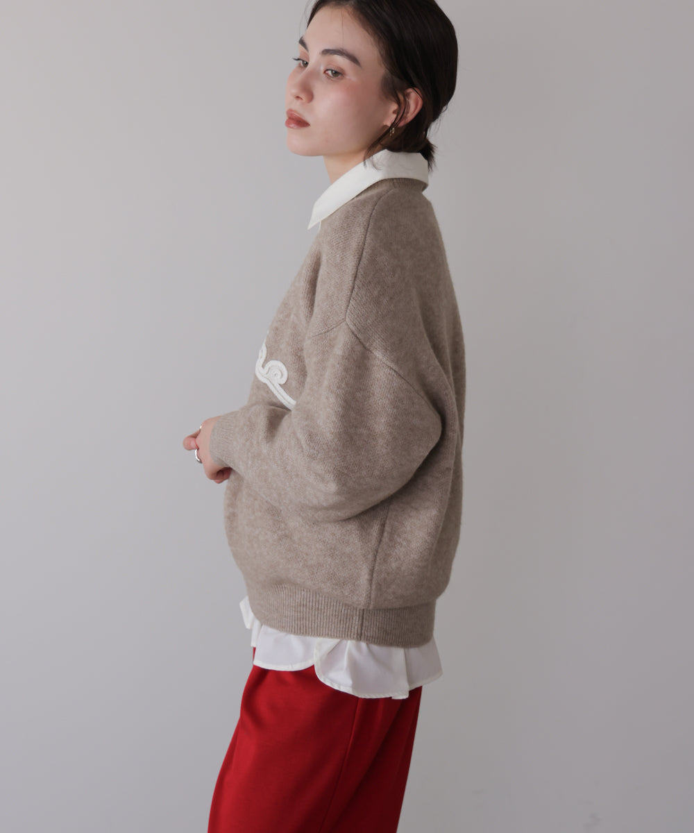 チュール刺繍ロゴニット