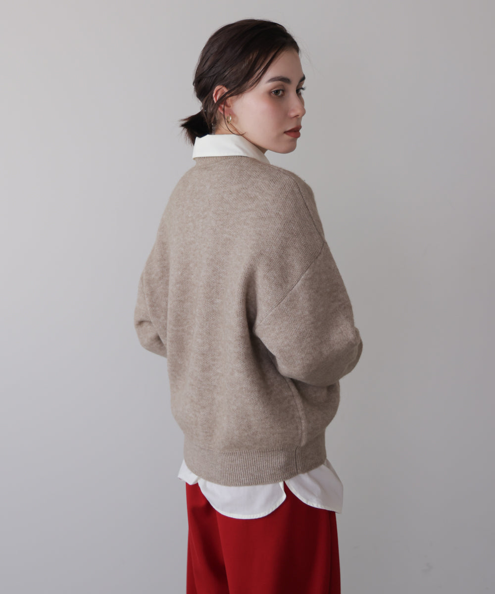 チュール刺繍ロゴニット