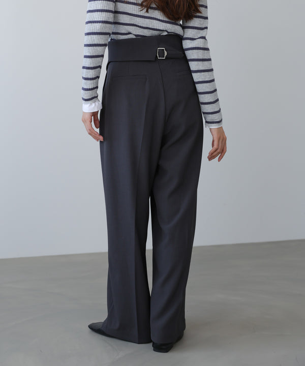 ウエストフラップ釦ワイドタックパンツ