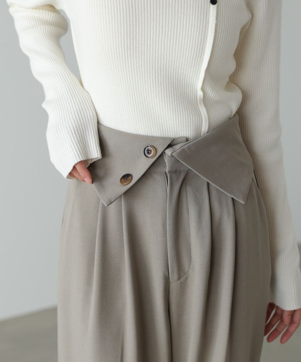 ウエストフラップ釦ワイドタックパンツ