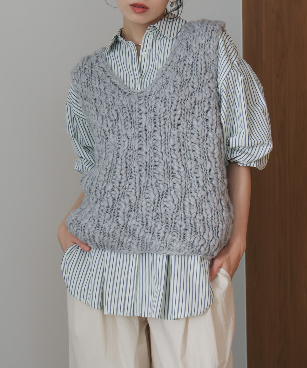 ハンドニットVベスト