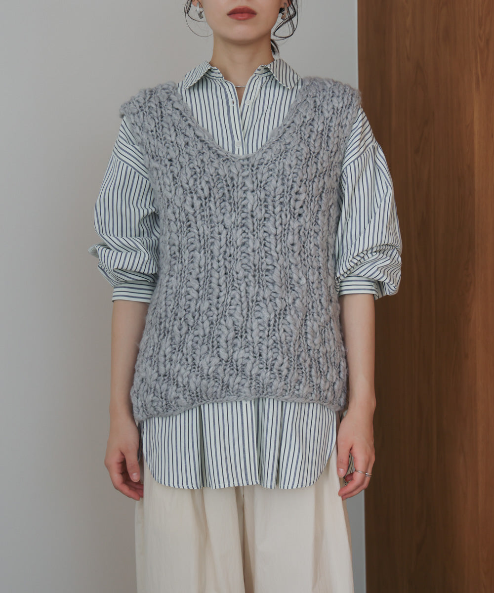 ハンドニットVベスト