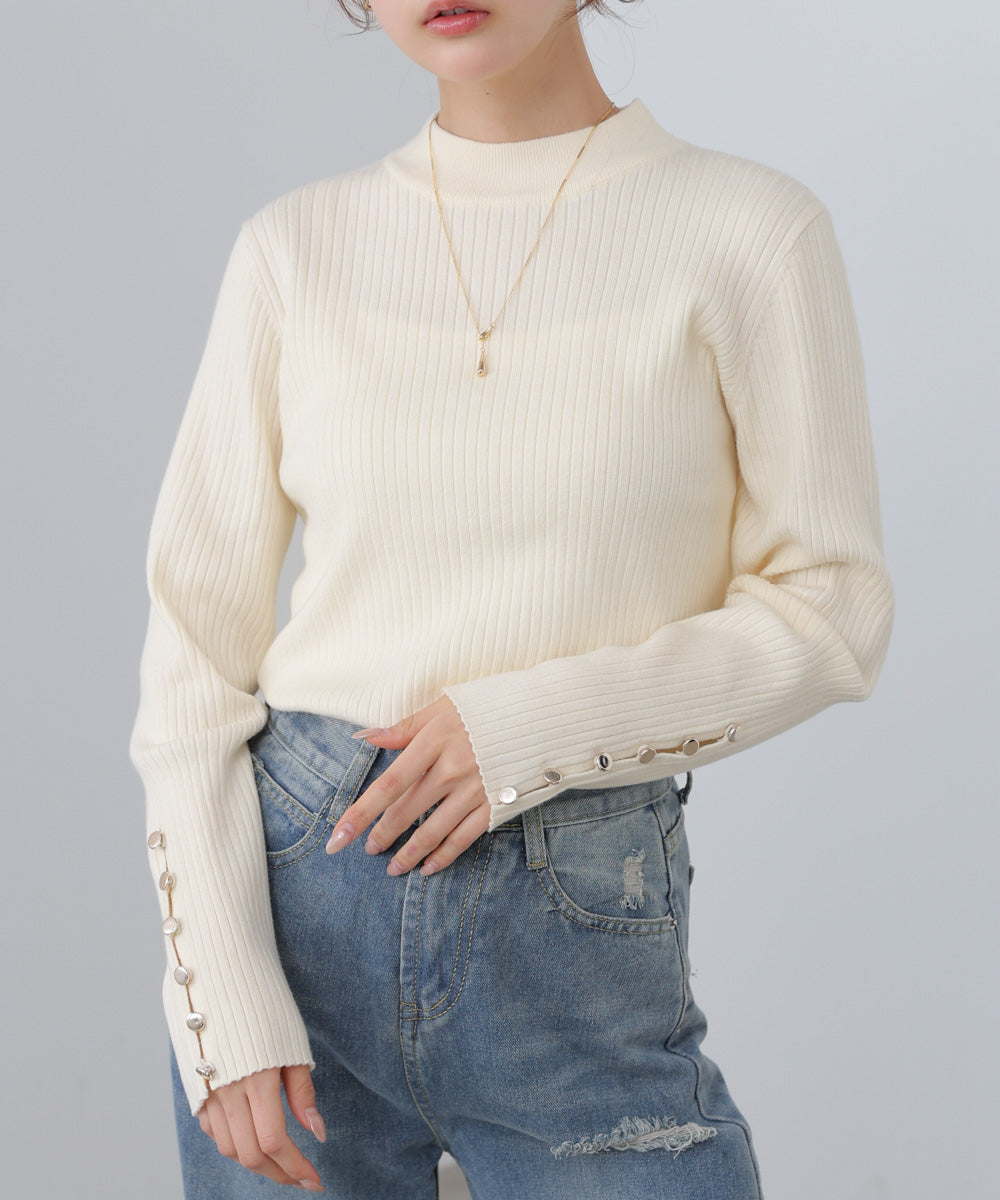 袖ボタンハイネックリブニットトップス