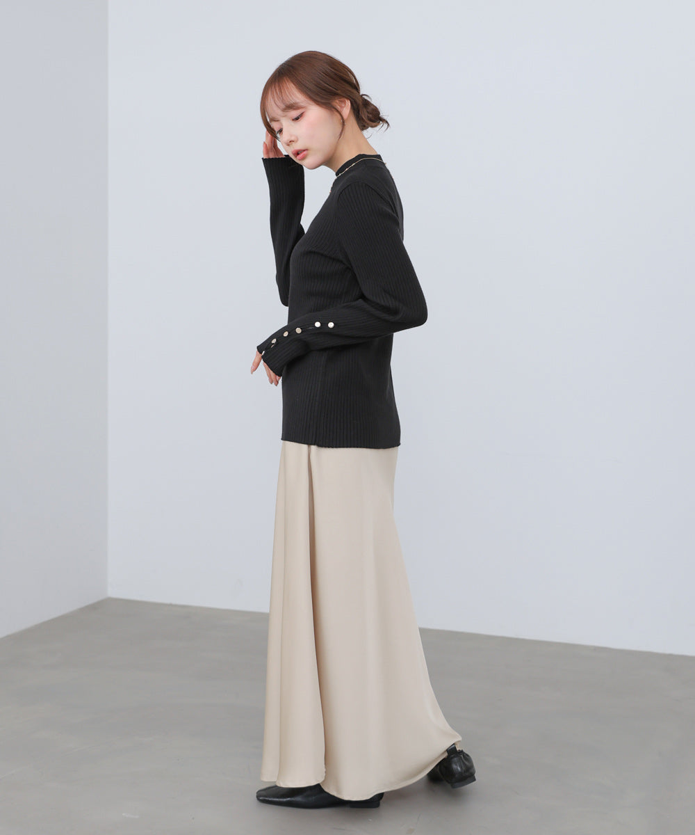 袖ボタンハイネックリブニットトップス