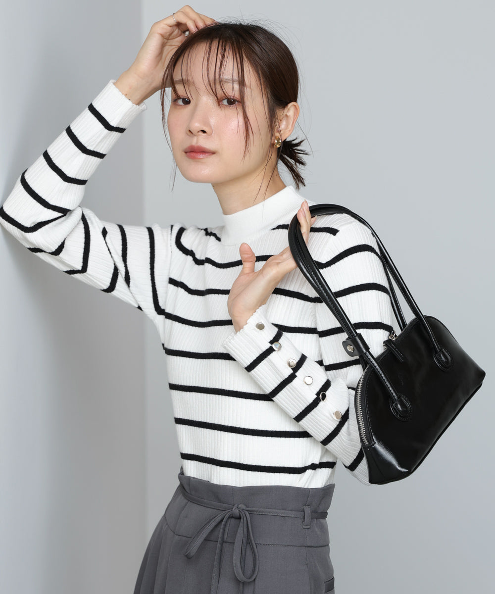 袖ボタンハイネックリブニットトップス