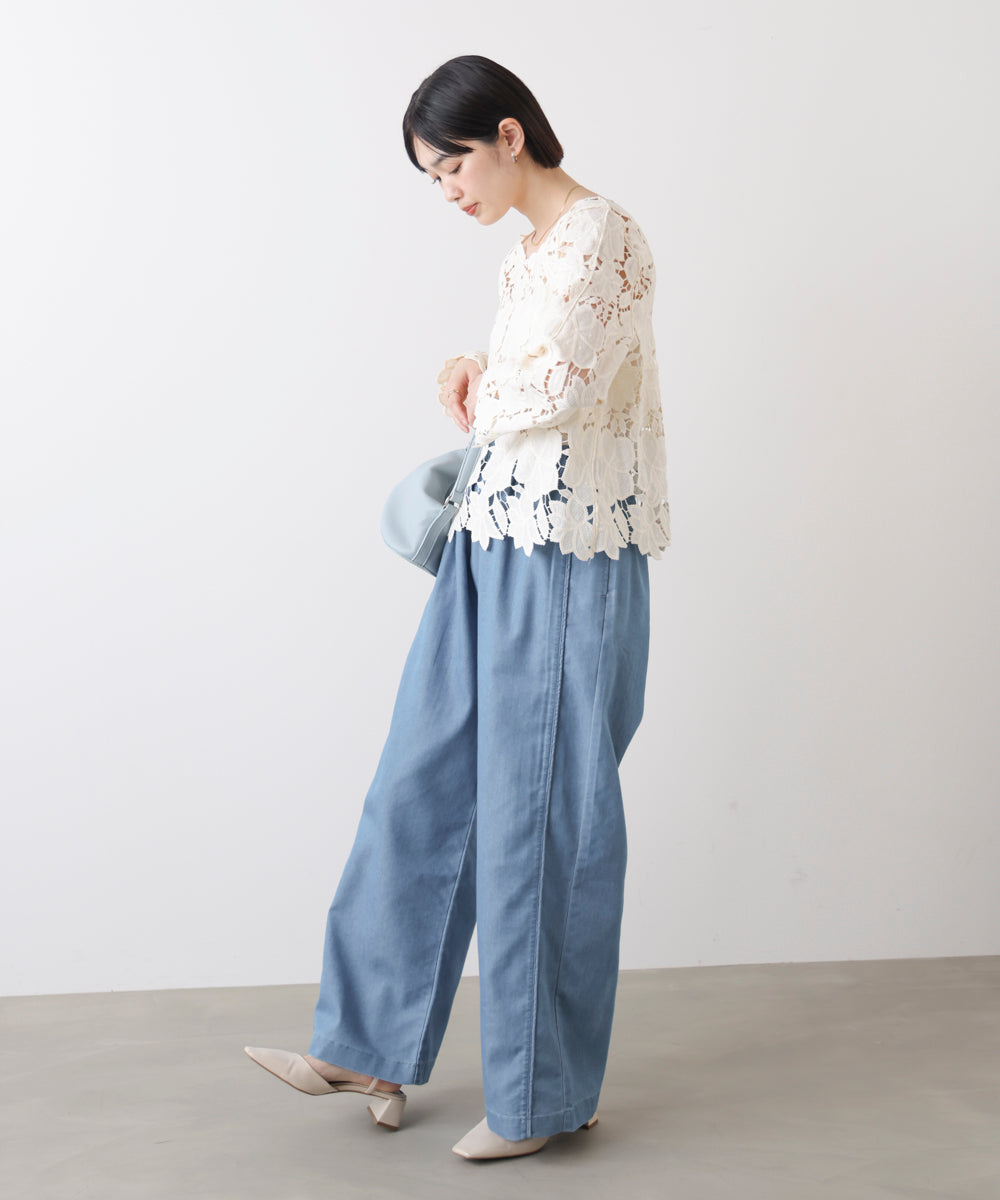 ライトデニムイージーワイドパンツ