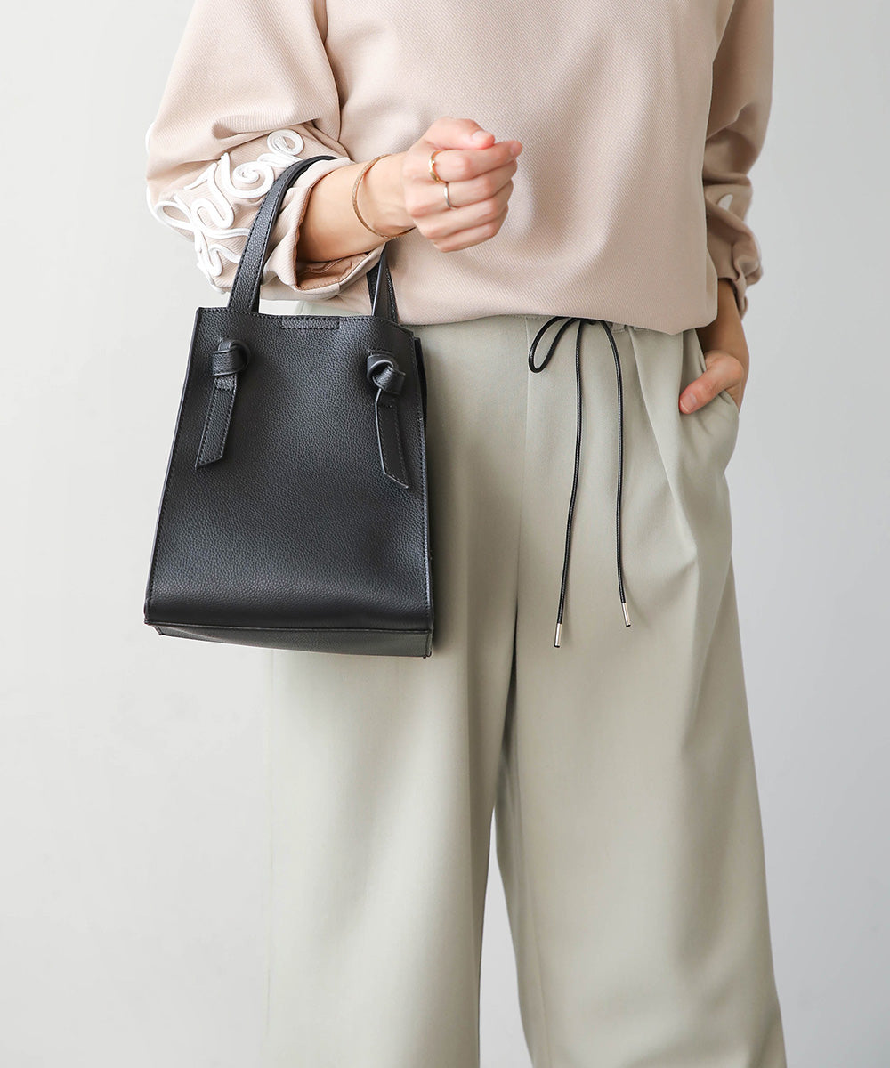 BouJeloud キューブショルダーBAG