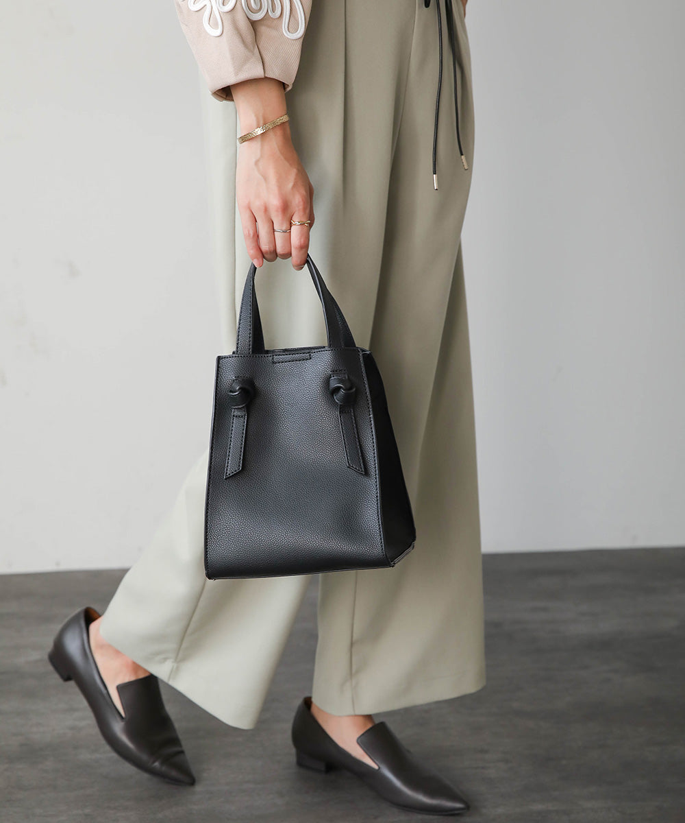 BouJeloud キューブショルダーBAG