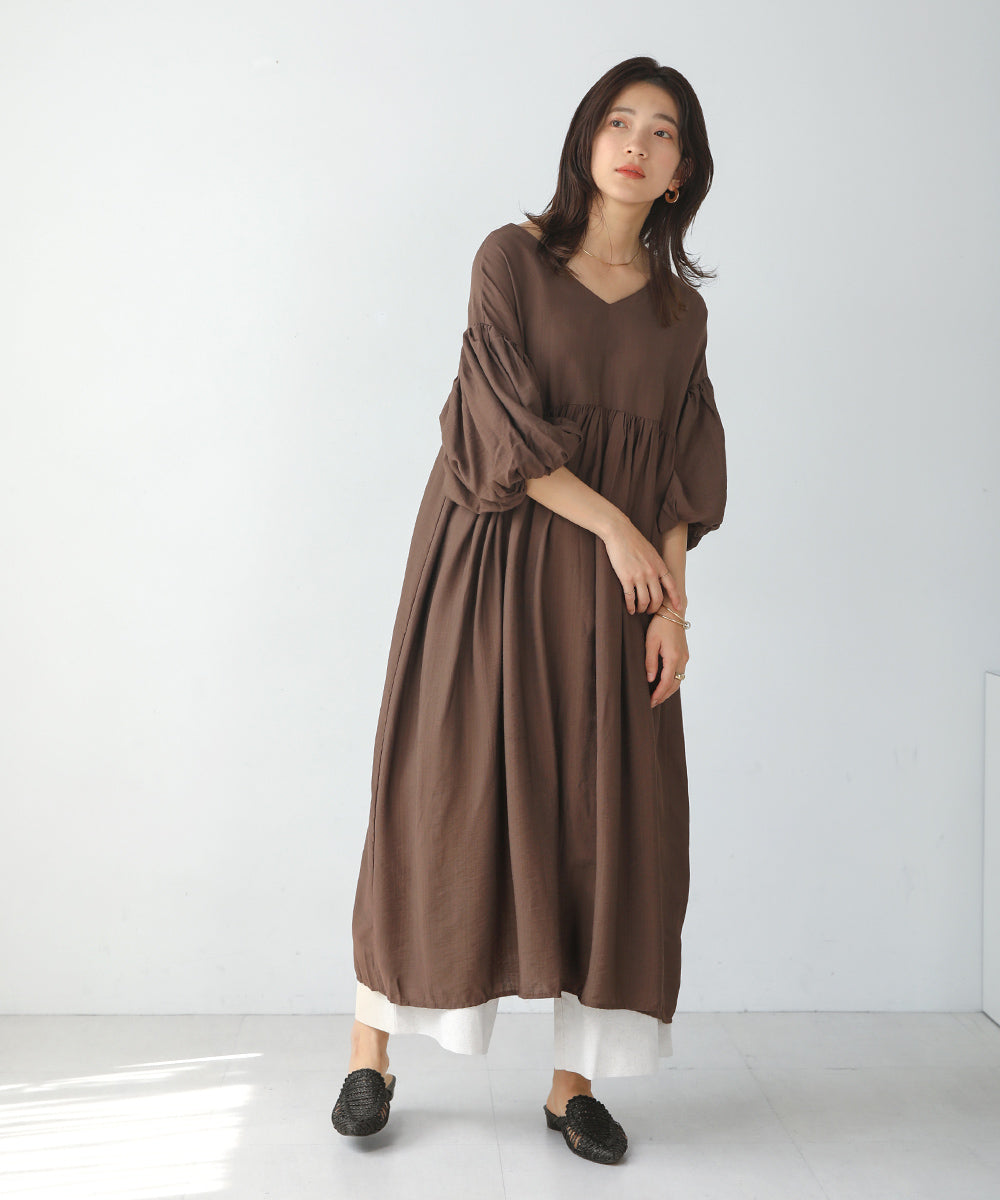 BouJeloud Vネック袖ボリュームワンピース