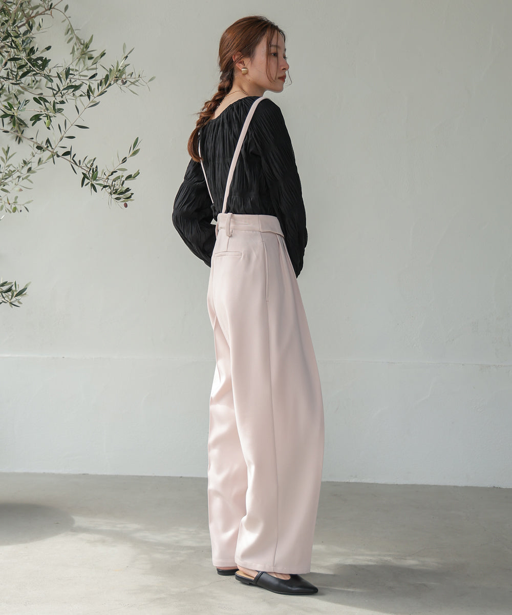 シャーリングトップス