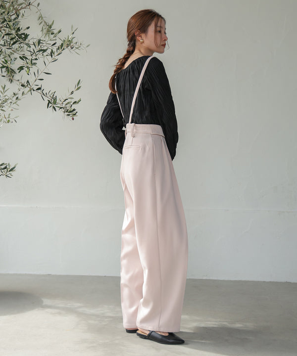 シャーリングトップス