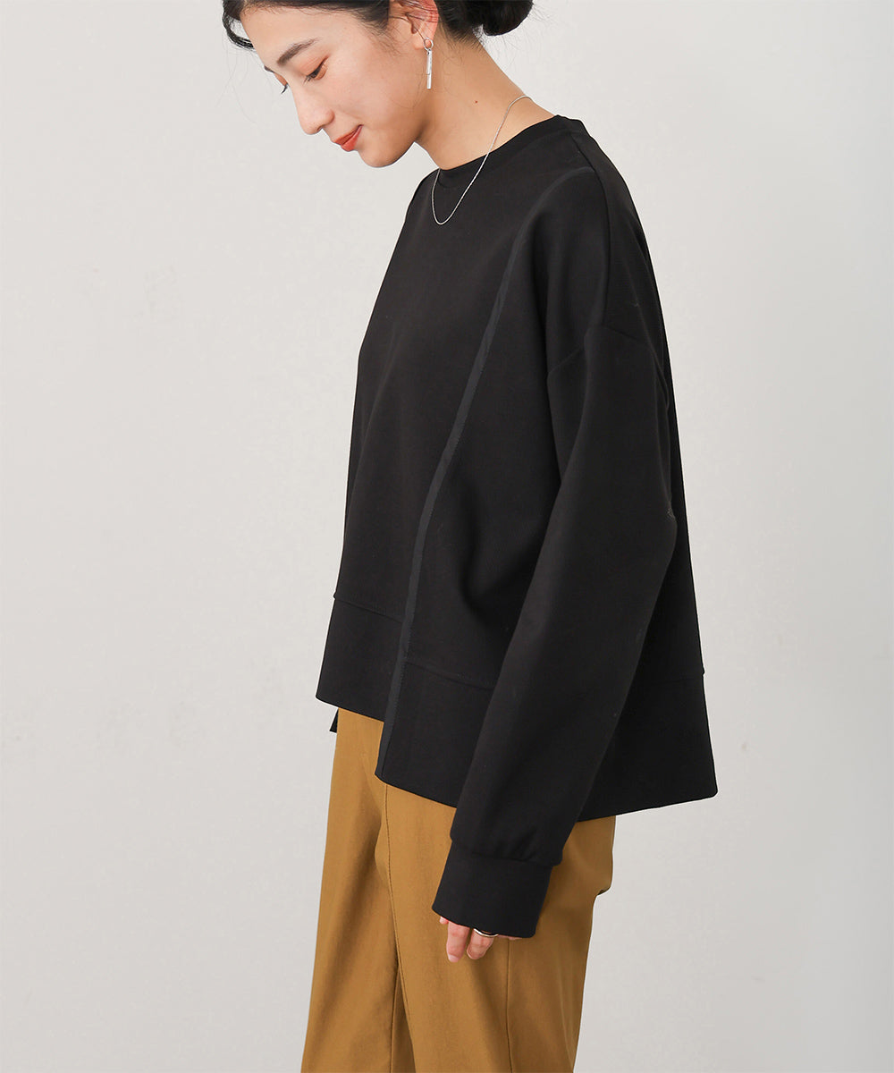 バックファスナープルオーバー