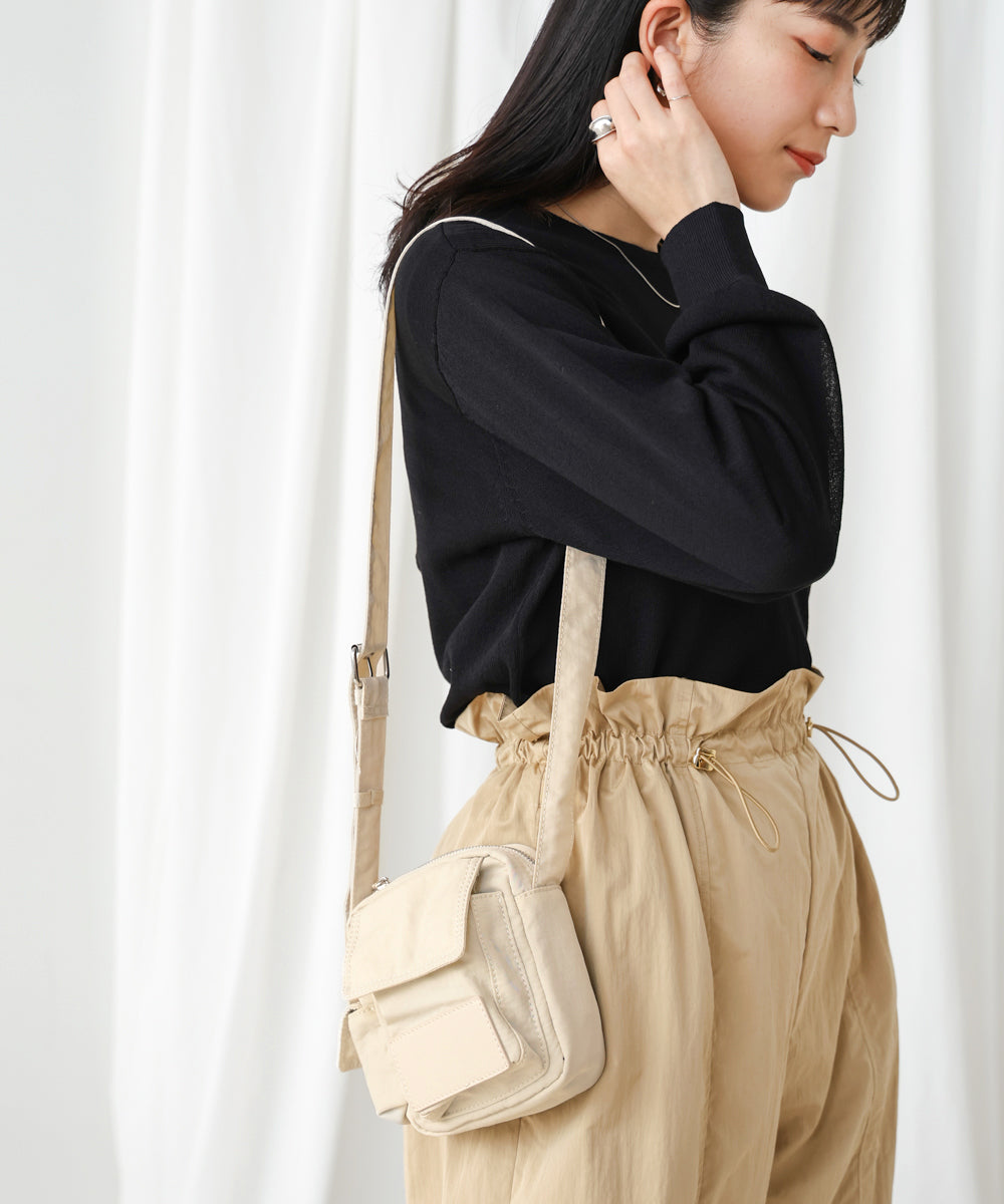 【WEB限定】ナイロン合皮切替ミニバッグ